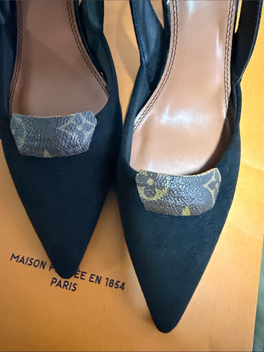 Handmade canvas shoe clips on